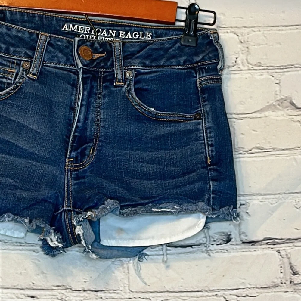 American Eagle Raw Hem Hi-Rise Shortie Blue Jean Shorts Size 4